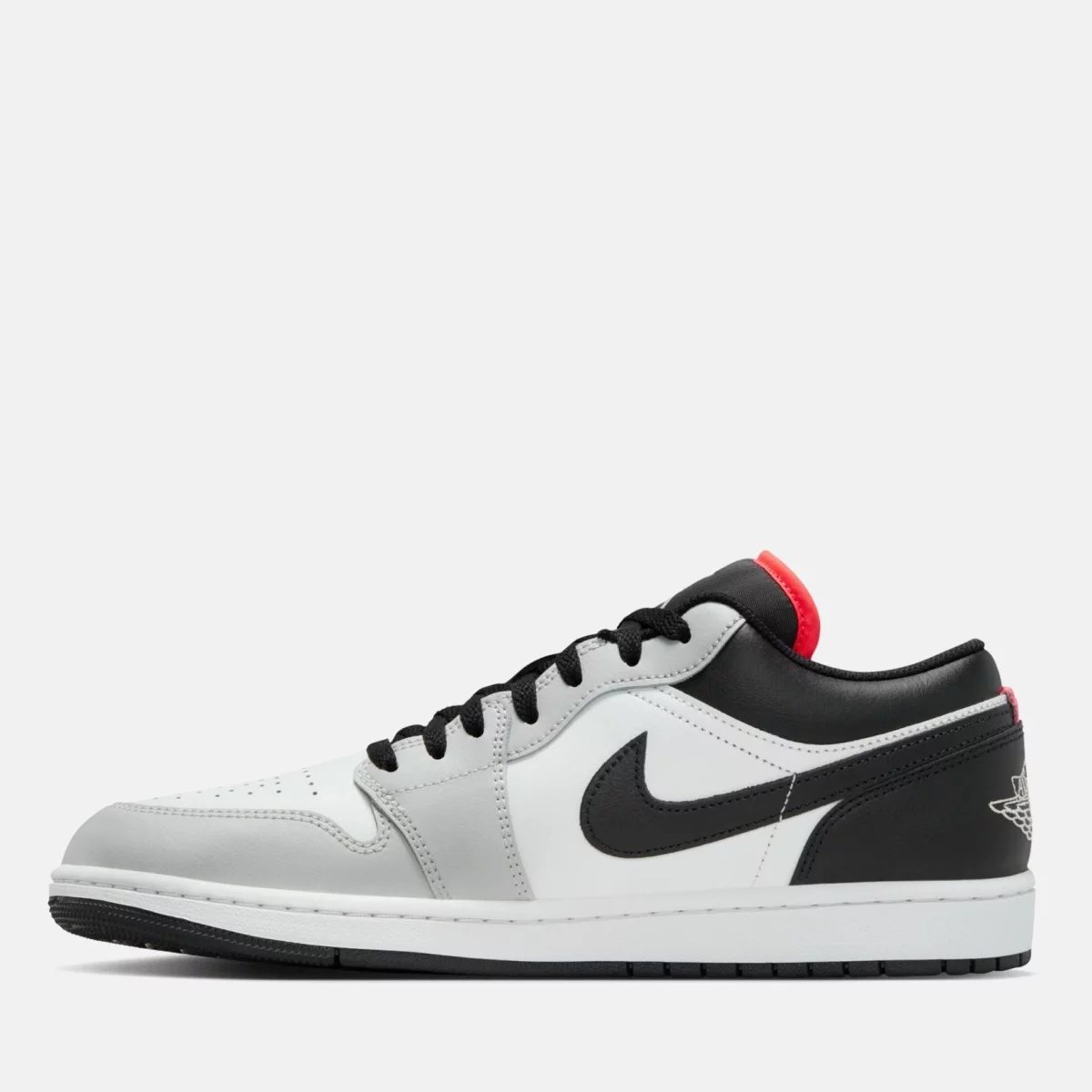 698f214f8e831air_jordan_1_low_andrika_sneakers_4_