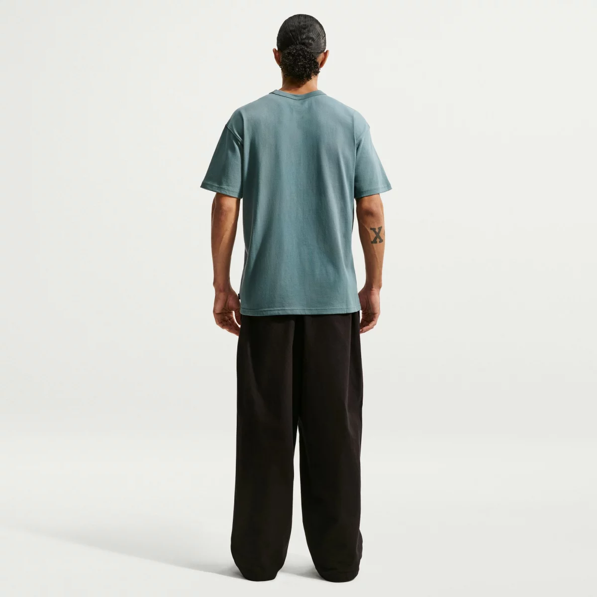 Nike - Nike Sportswear Premium Essentials Ανδρικό T-shirt