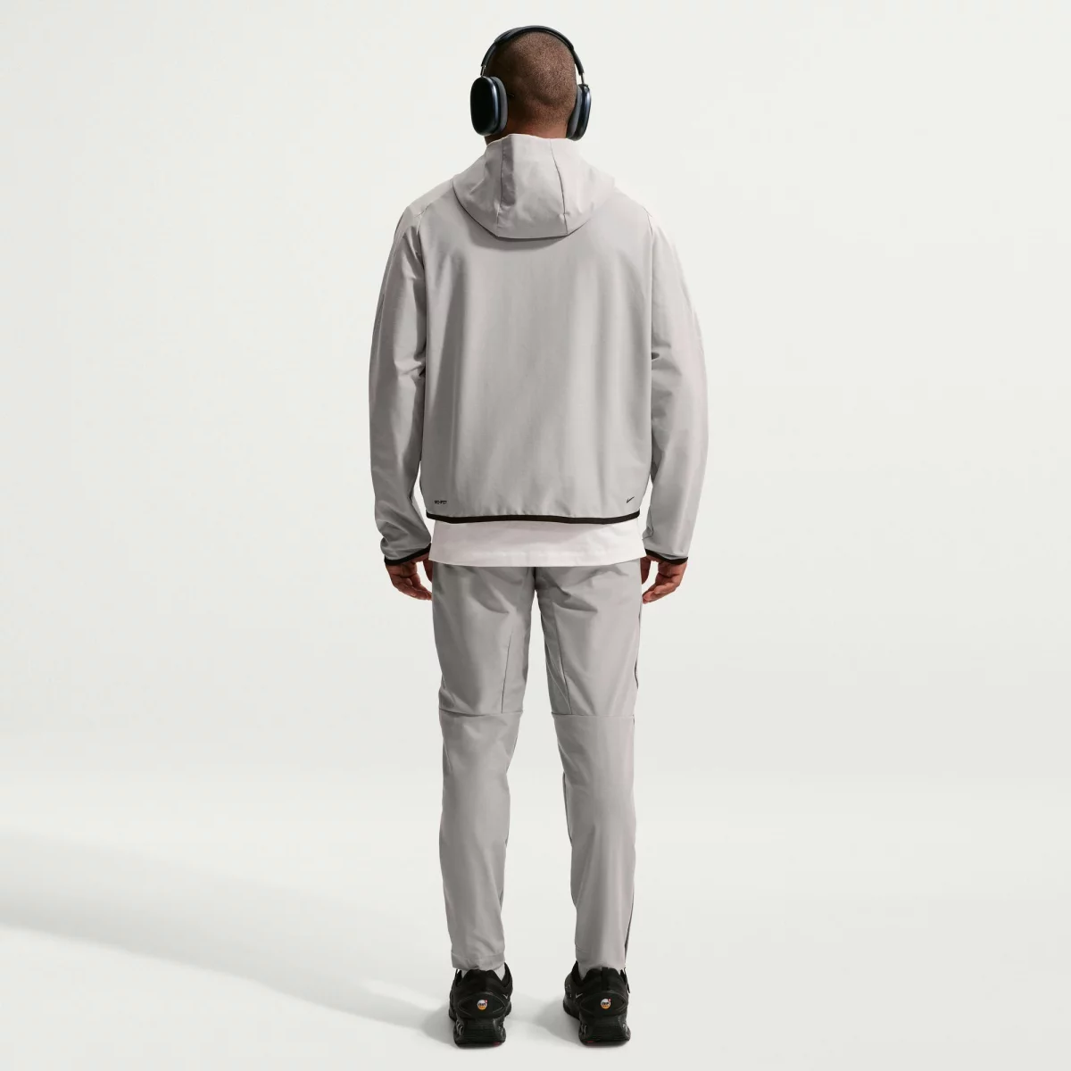 Nike - Nike Tech Dri-FIT Men's Knit Pants - GREY-BLACK (0132)