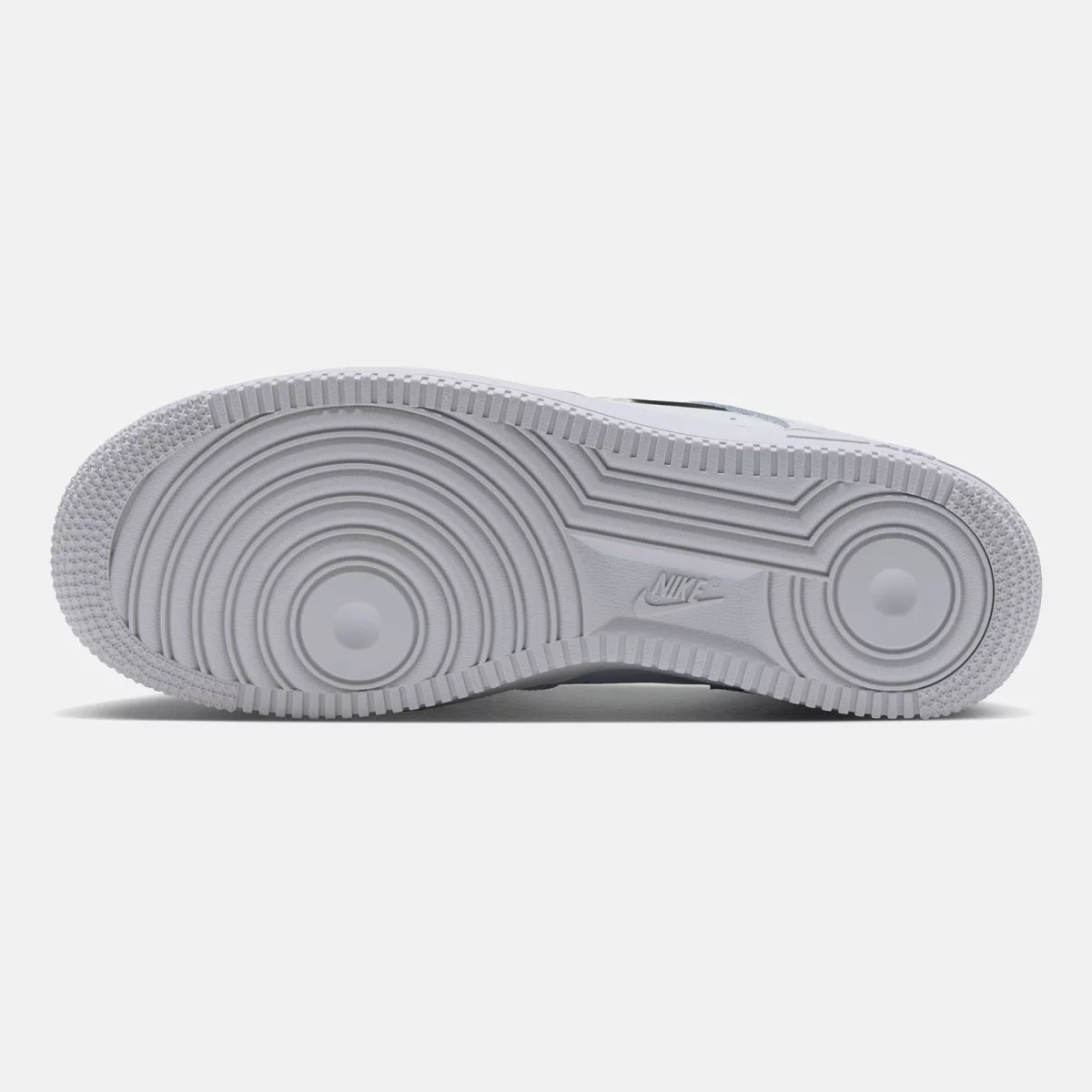 Nike - Nike Air Force 1 '07 Women's Sneakers - WHITE-SILV (0267)