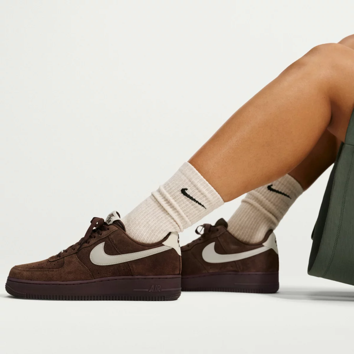 Nike - Nike Air Force 1 '07 Suede Γυναικεία Sneakers - BROWN (0007)