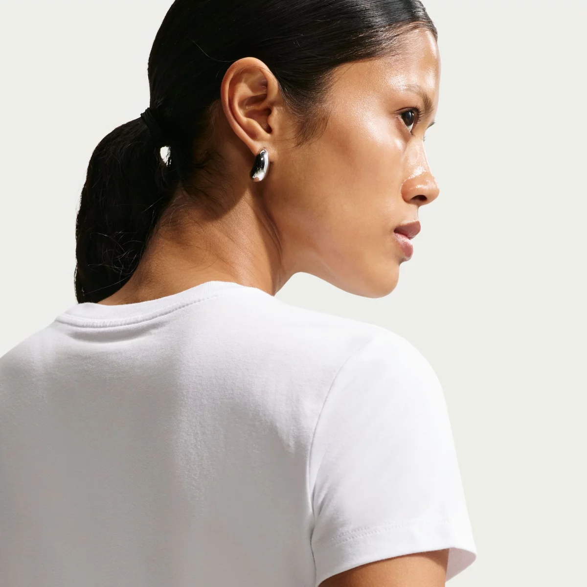 Nike - Nike Sportswear Chill Knit Cropped Γυναικείο T-shirt