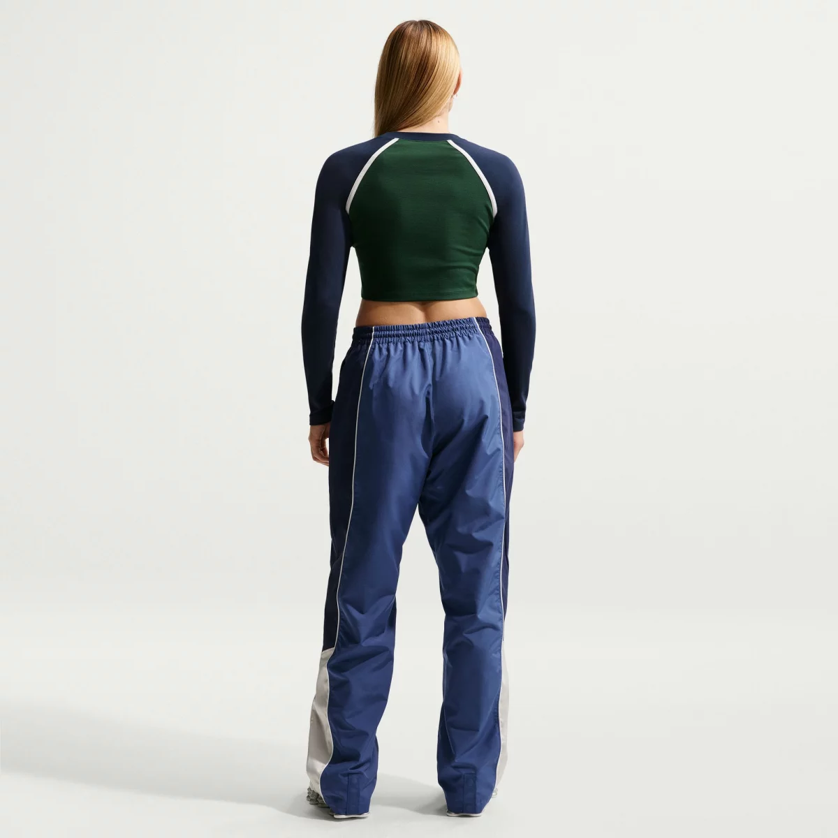 Nike Sportswear Cropped Top Γυναικεία Μακρυμάνικη Μπλούζα