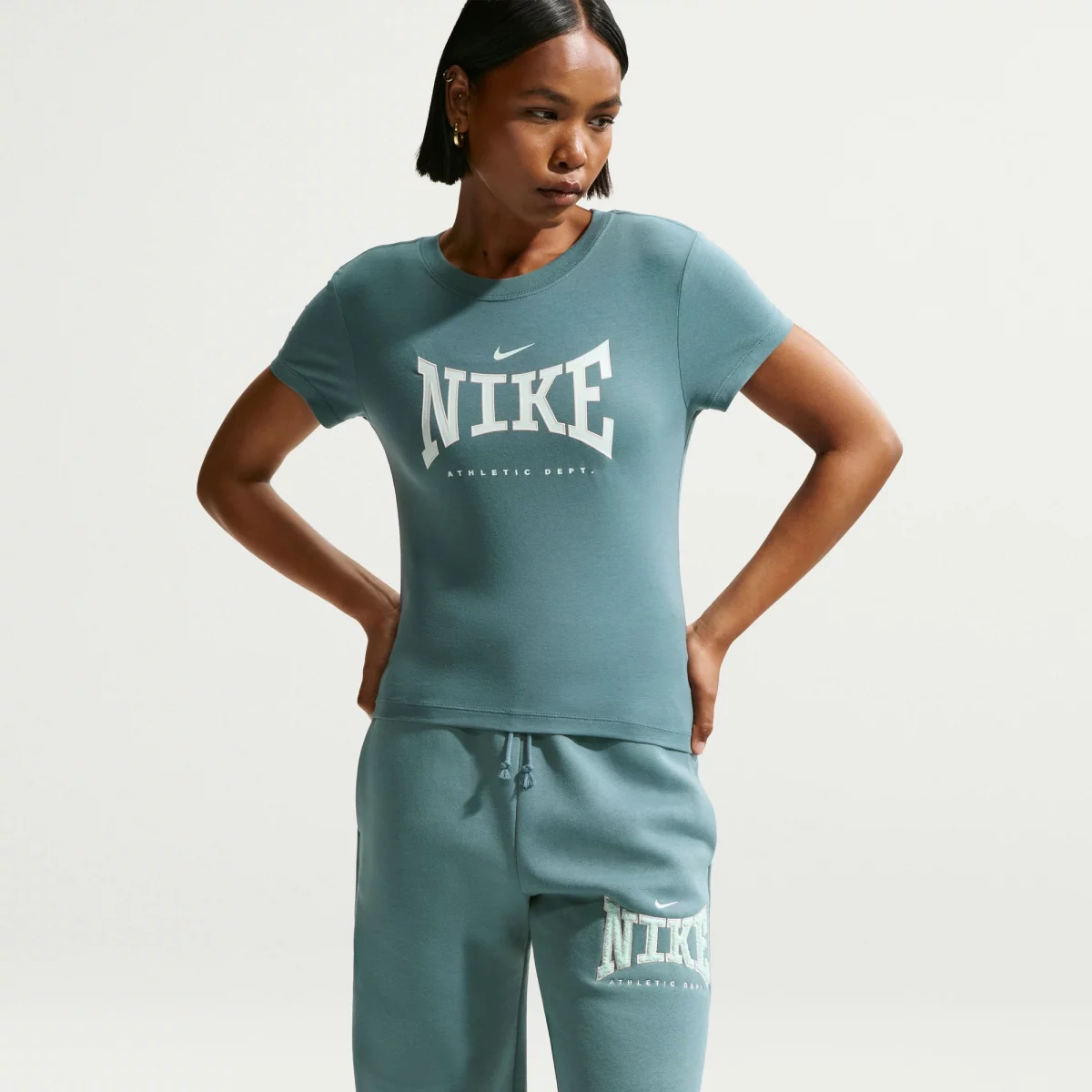 Nike - Nike Sportswear Slim Γυναικείο T-shirt