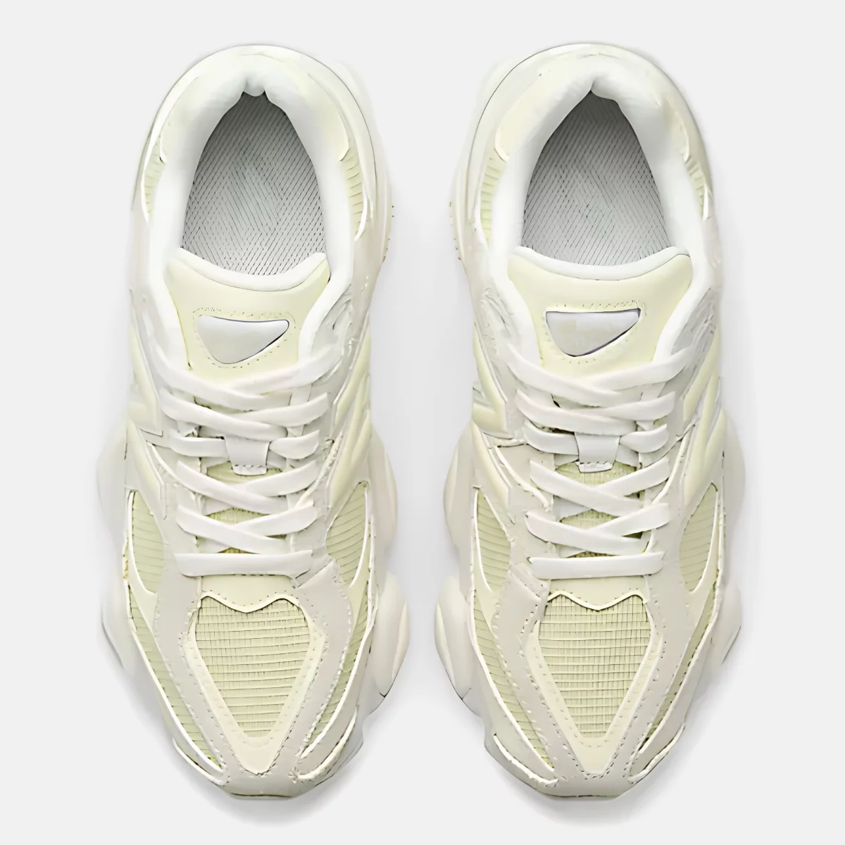 New Balance - New Balance 9060 Unisex Sneakers - BEIGE (0022)