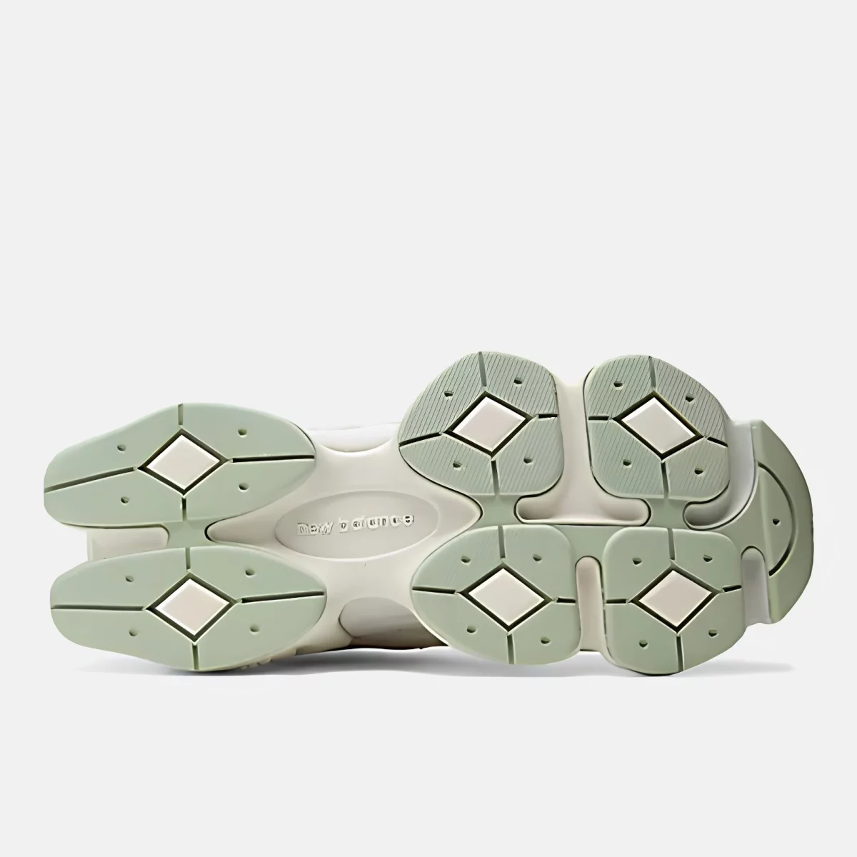 New Balance - New Balance 9060 Unisex Sneakers - BEIGE (0022)