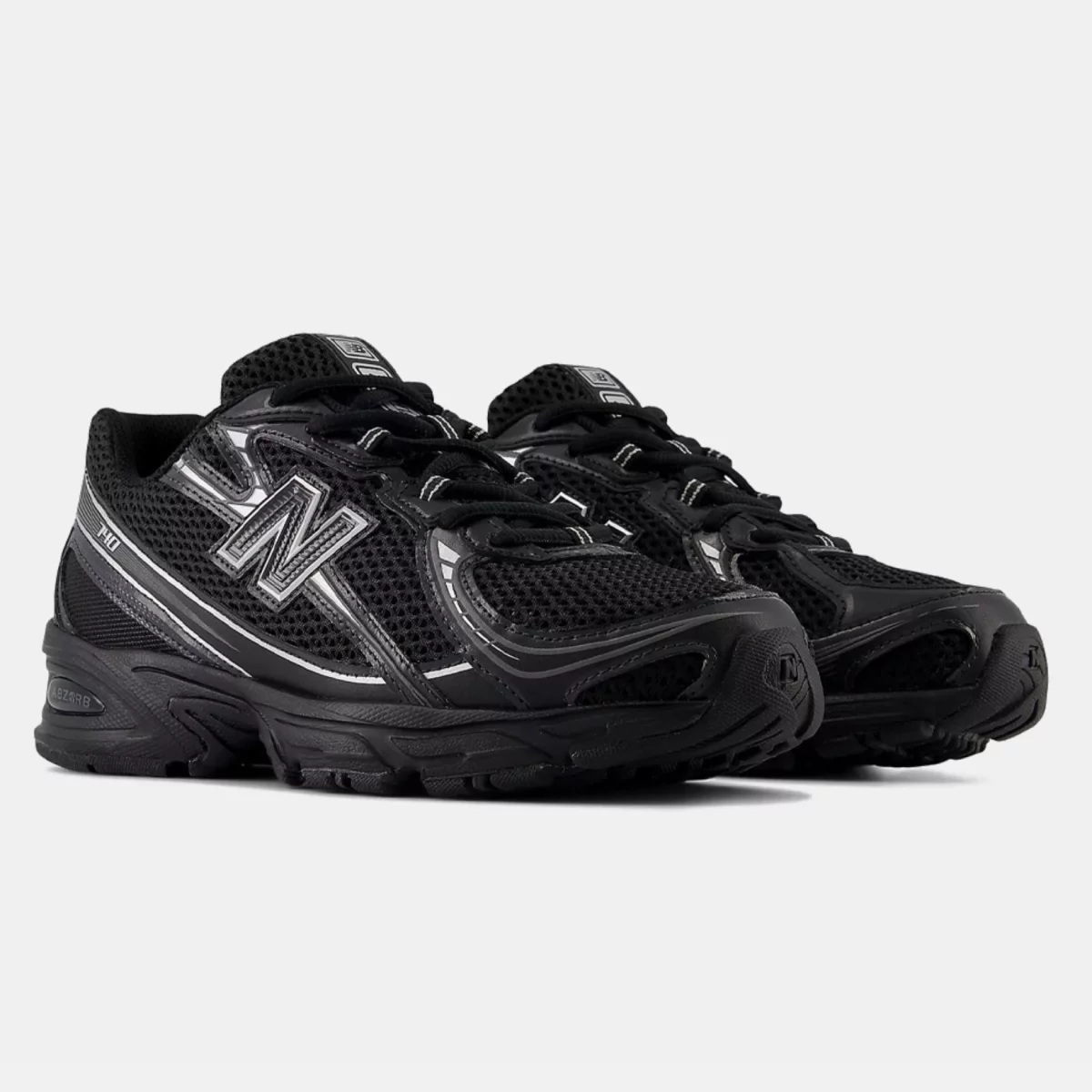 New Balance - New Balance 740 Unisex Sneakers - BLACK (0002)