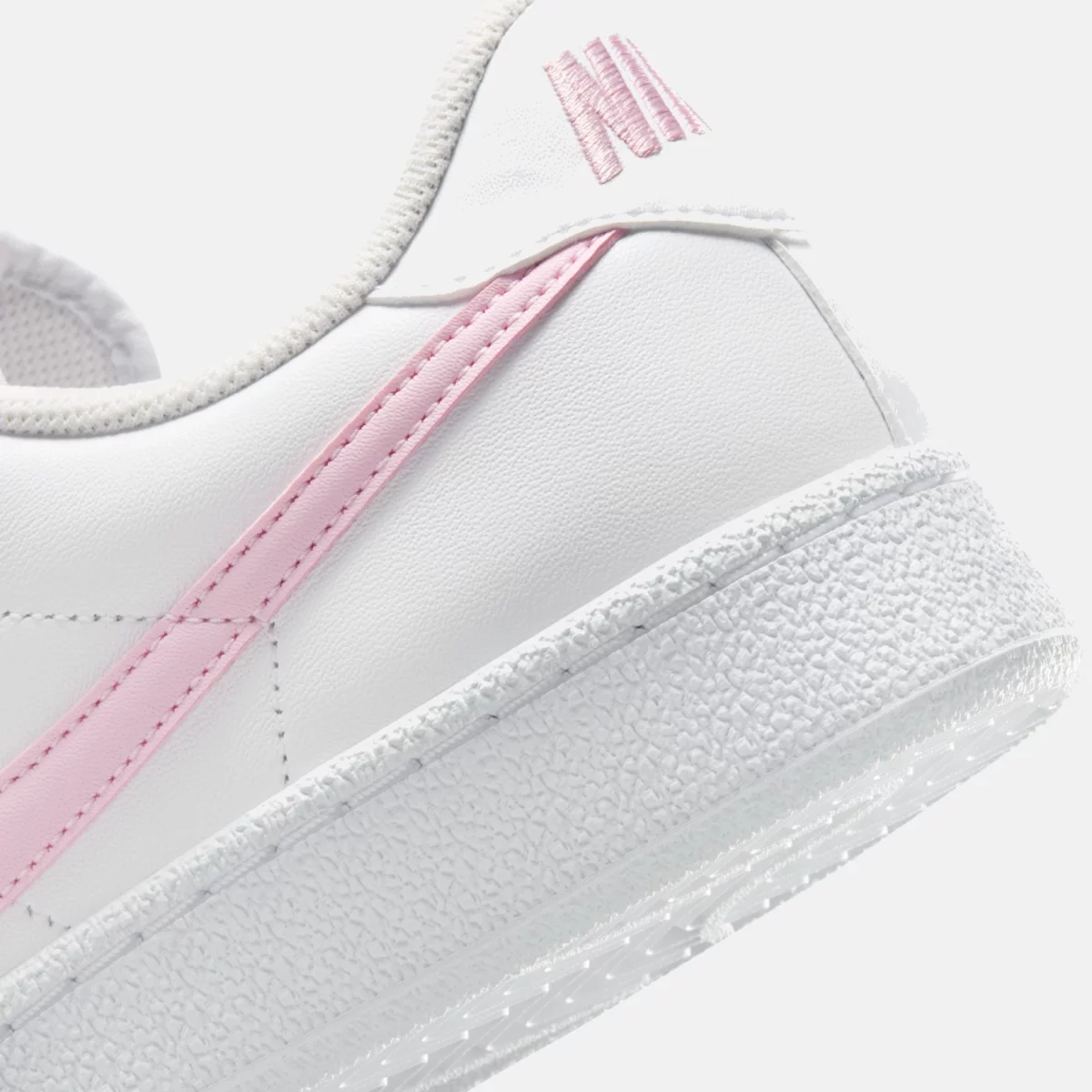 Nike - Nike Tennis Classic Γυναικεία Sneakers - WHITE-PINK (0284)